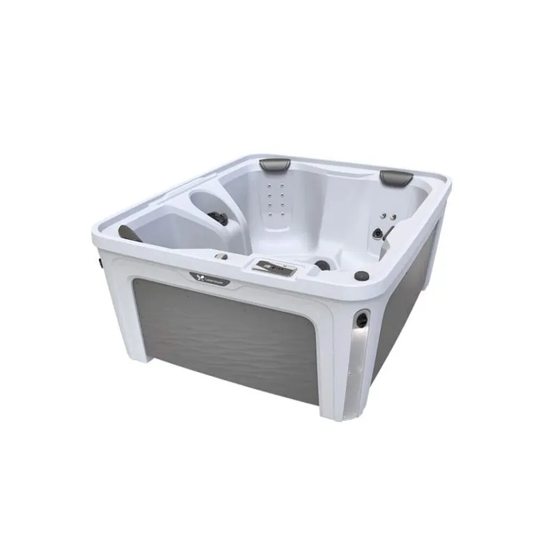 Invite 4-Person Hot Tub