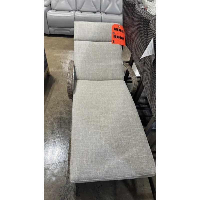 Outdoor Chaise Lounger