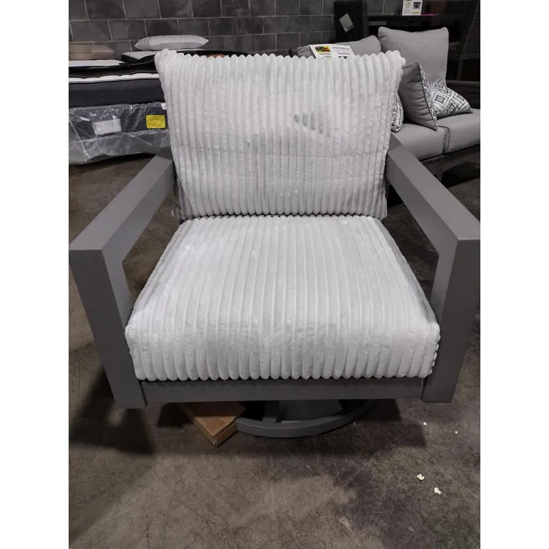 Outdoor Swivel Chair