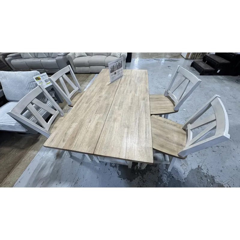 Dining Table and 4 Chairs