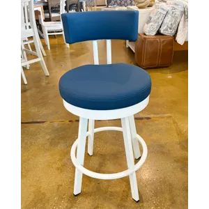 HUDSON SQUARE COCKTAIL TABLE