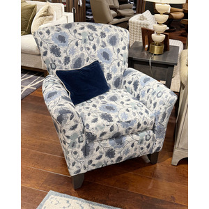 ACCENT CHAIR