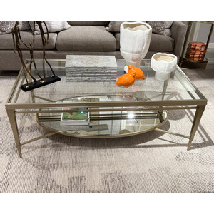 COCKTAIL TABLE