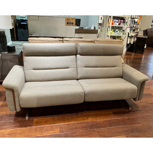 STELLA 2.5 SEAT SOFA W/WOOD