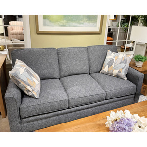 MID SIZE SOFA TP:490711 GR.31