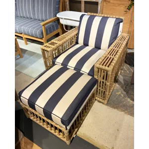 NEWPORT RECLINER W/DREAM