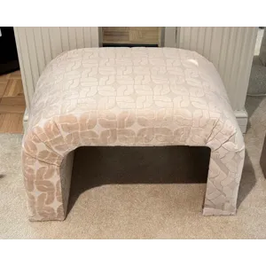 OTTOMAN UNDERSIDE: F-001710-1