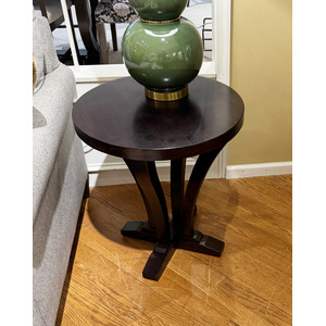 LACASA ROUND END TABLE