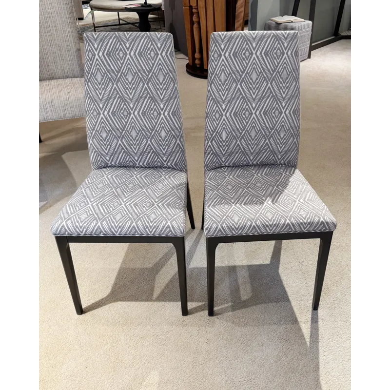 HOST CHAIR