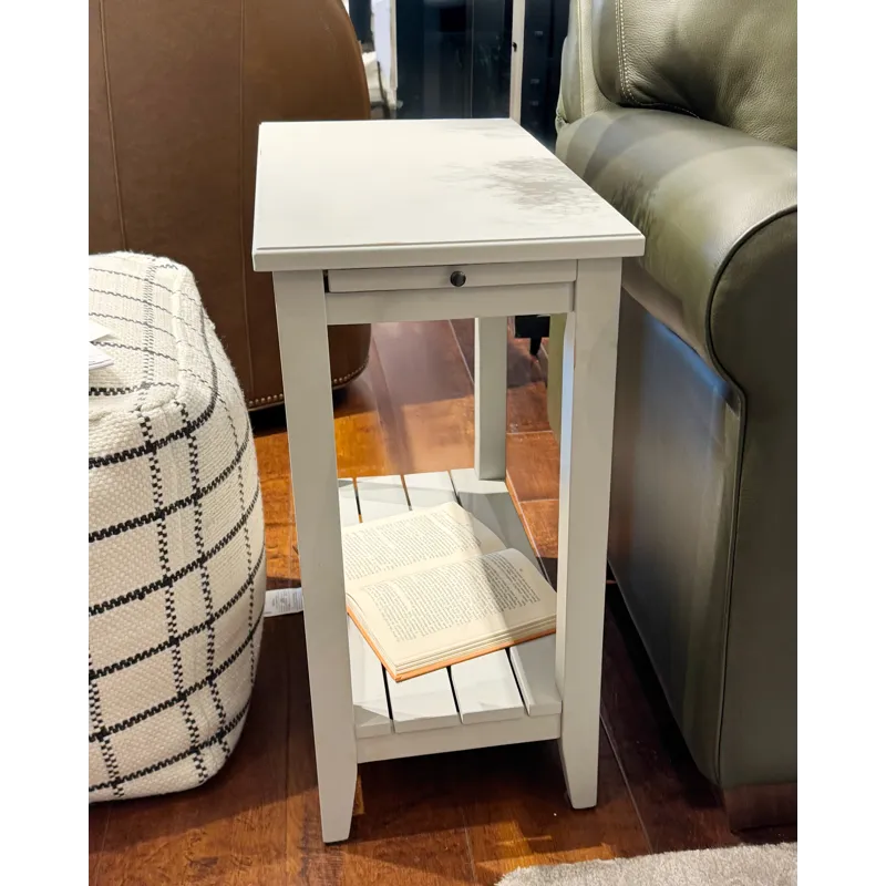 CHAIRSIDE END TABLE