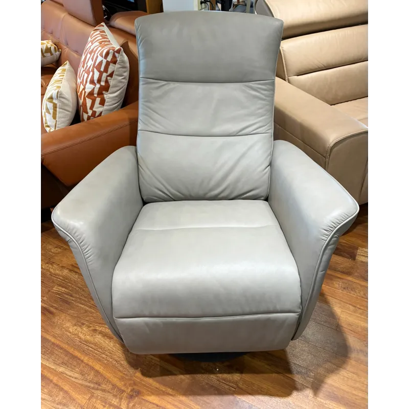 MEDIUM MIKE WOOD BASE RECLINER