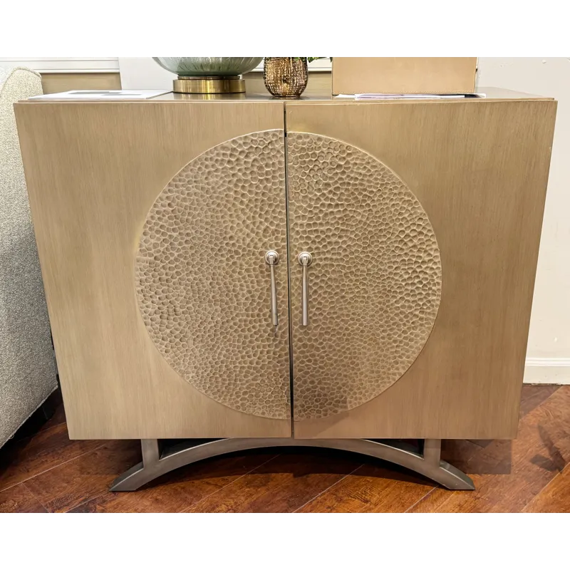 NOLITA 2 DOOR CABINET