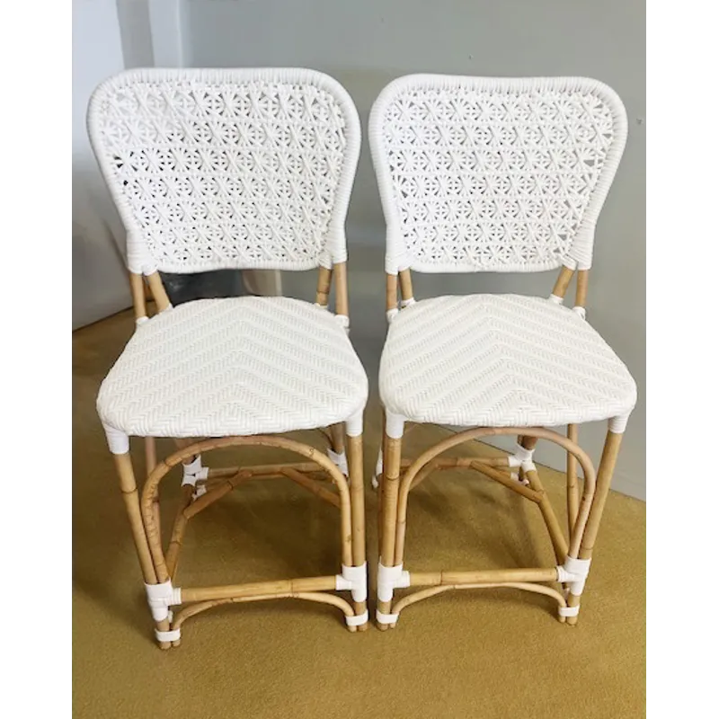 COUNTER STOOL RATTAN AND WHITE