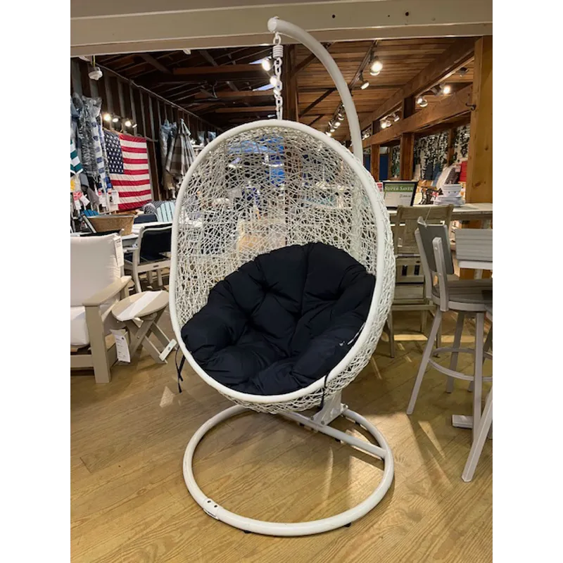 WHITE & & NAVY OUTDOOR SWING
