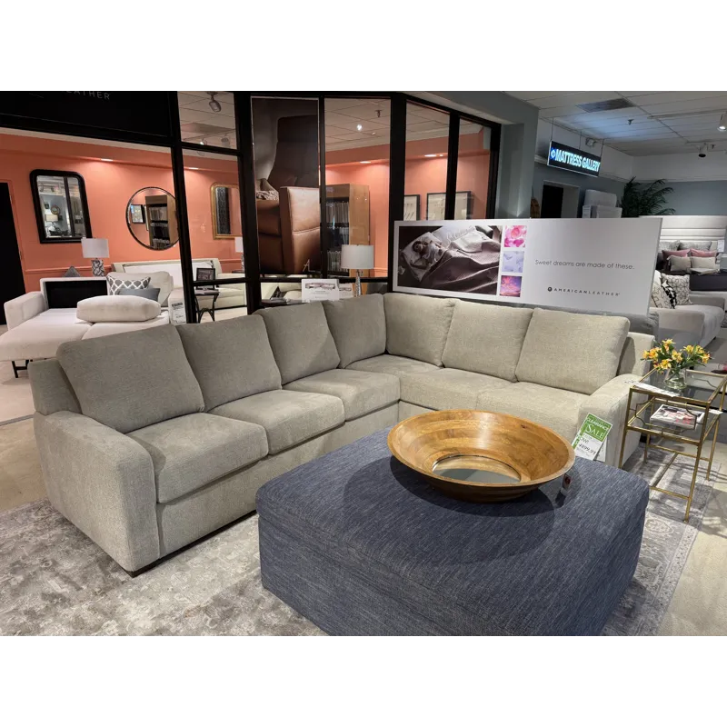 Lisben Sectional Sofa