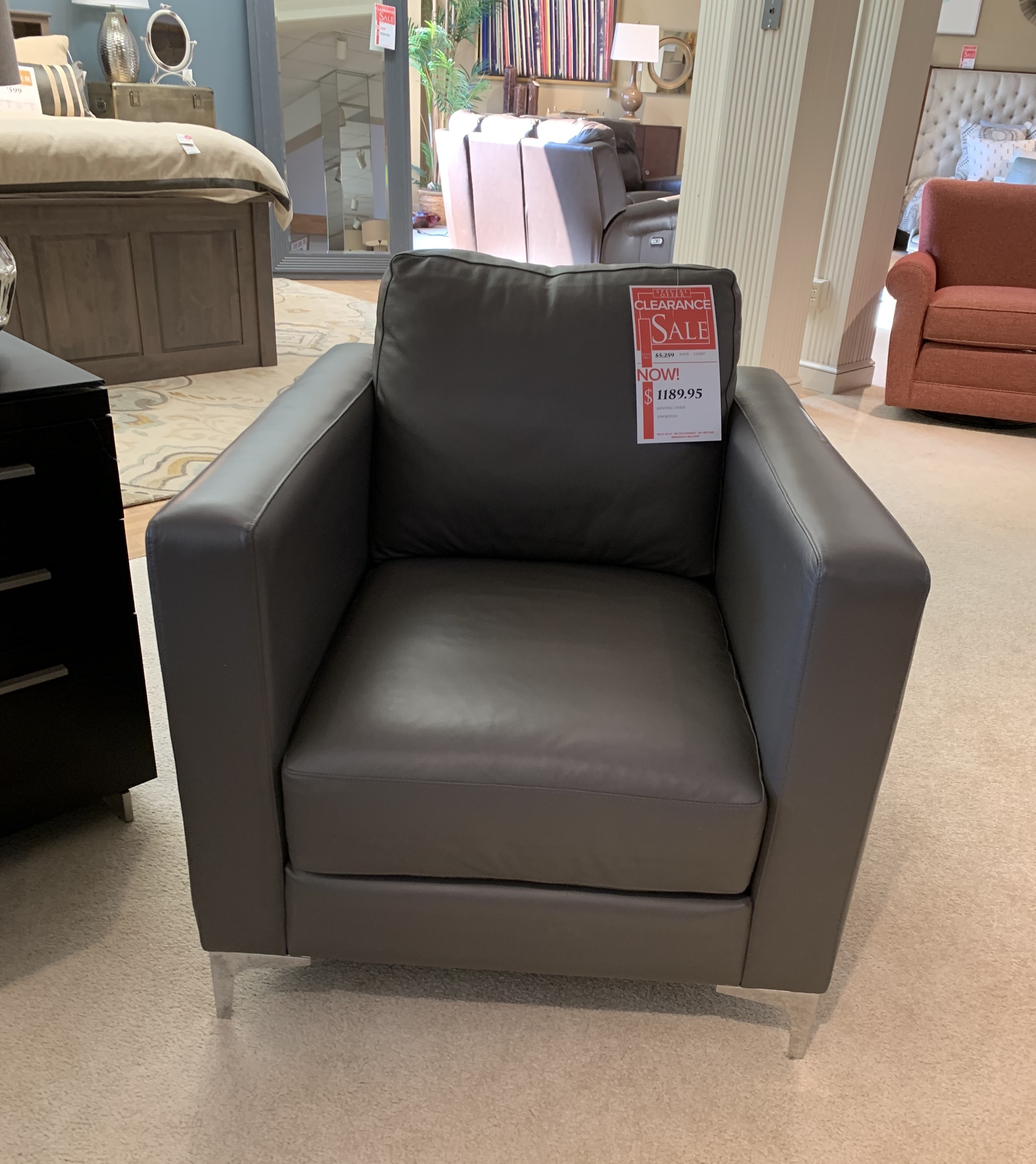 KENDALL CHAIR by American Leather - 2331837 | Oskar Huber Furniture