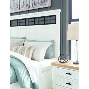 Ashbryn King/California King Panel Headboard