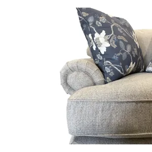 Varano Chair and a Half 