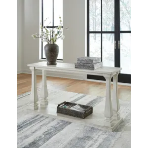 Arlendyne Sofa Table