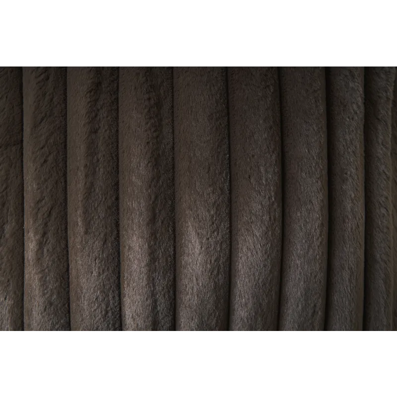 Midnight-Madness Sofa