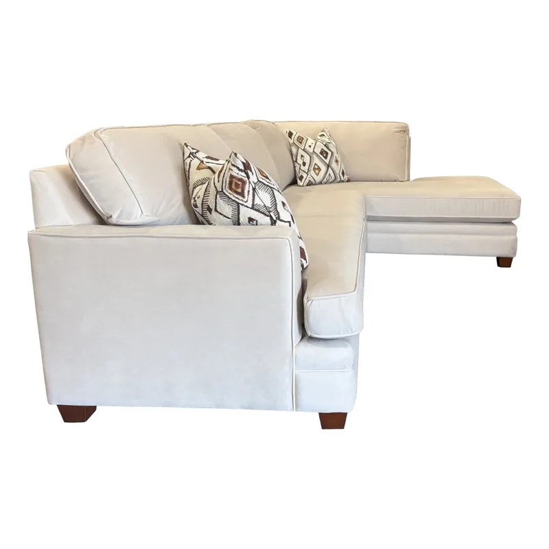 Hot Pearl 2 Piece Sectional w/ RAF Chaise 