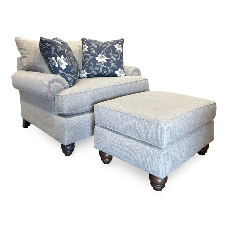 Varano Upholstered Ottoman
