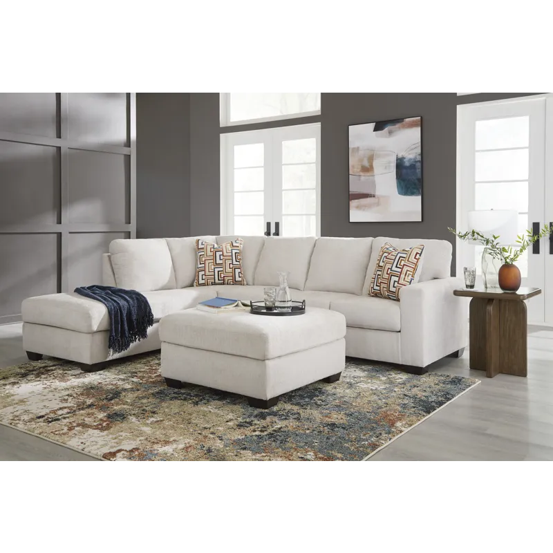 Aviemore 2-Piece Sectional with Chaise