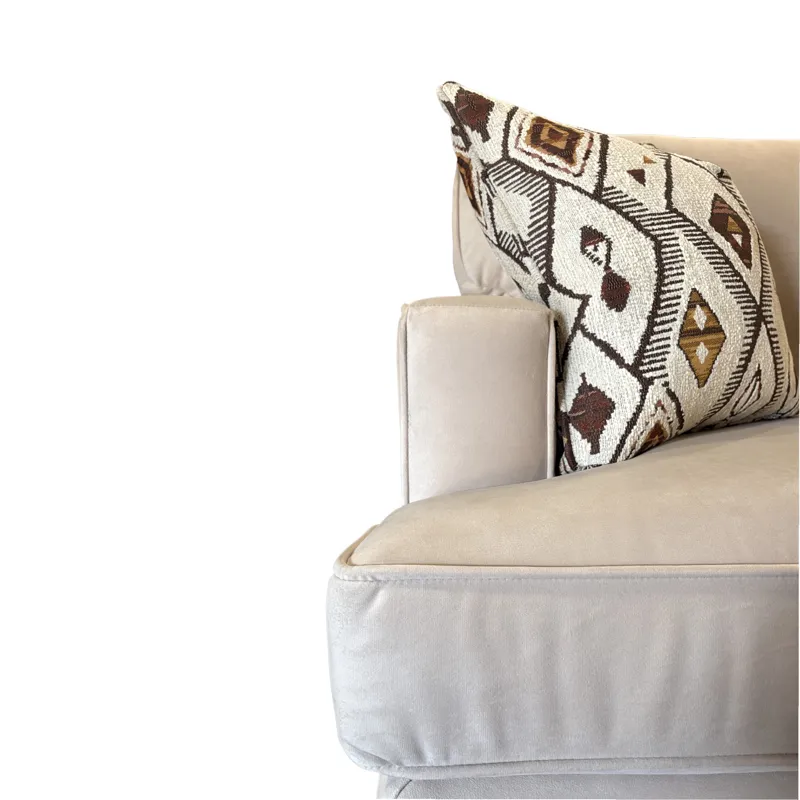 Hot Pearl 2 Piece Sectional w/ RAF Chaise 