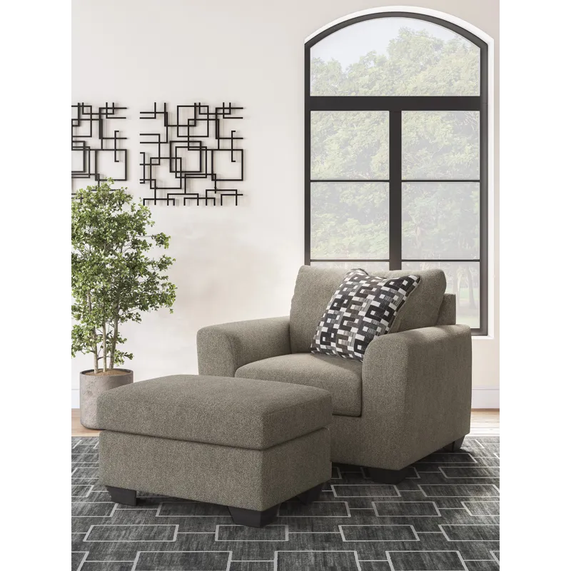 Triston Peaks Oversized Chair