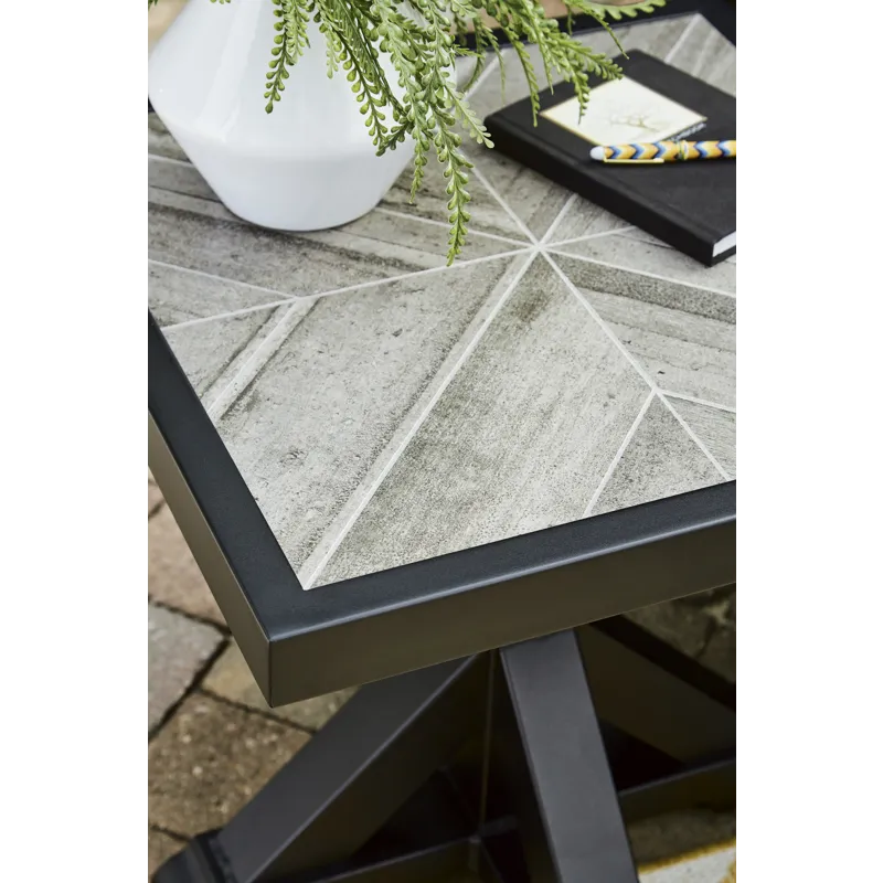 Beachcroft Outdoor End Table