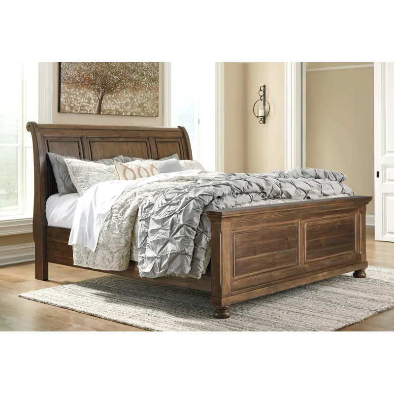 Flynnter Queen Sleigh Bed