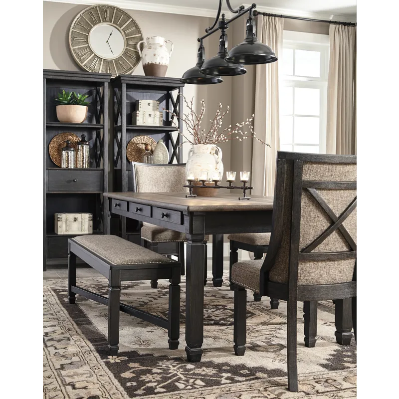Tyler Creek Dining Table