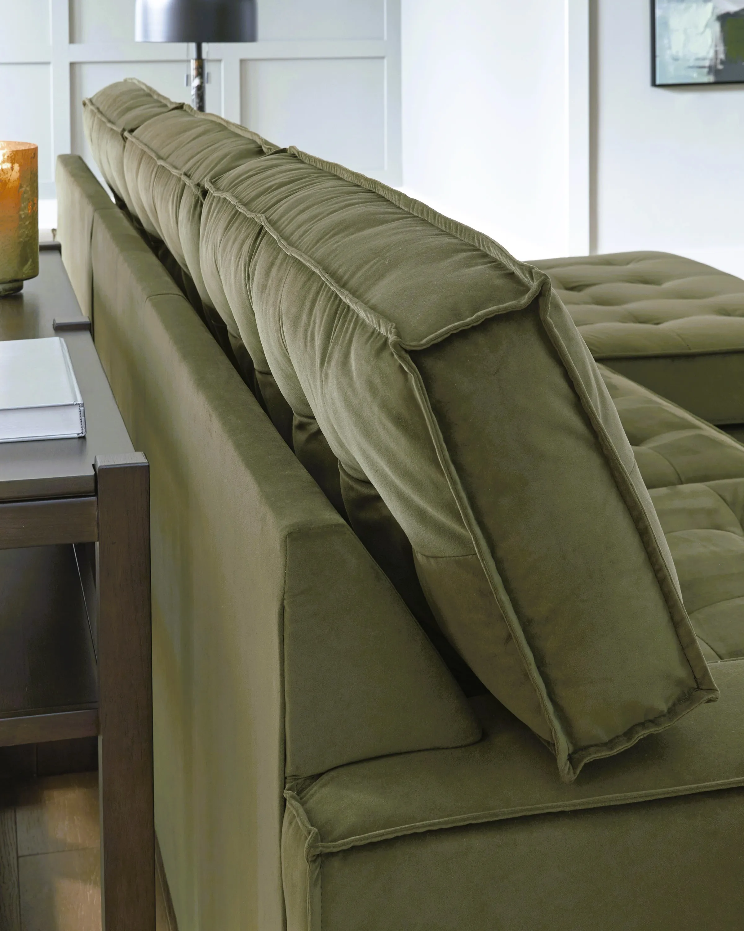 Unavailable: Chalcombe 2-Piece Sectional with Chaise 61702S2 by