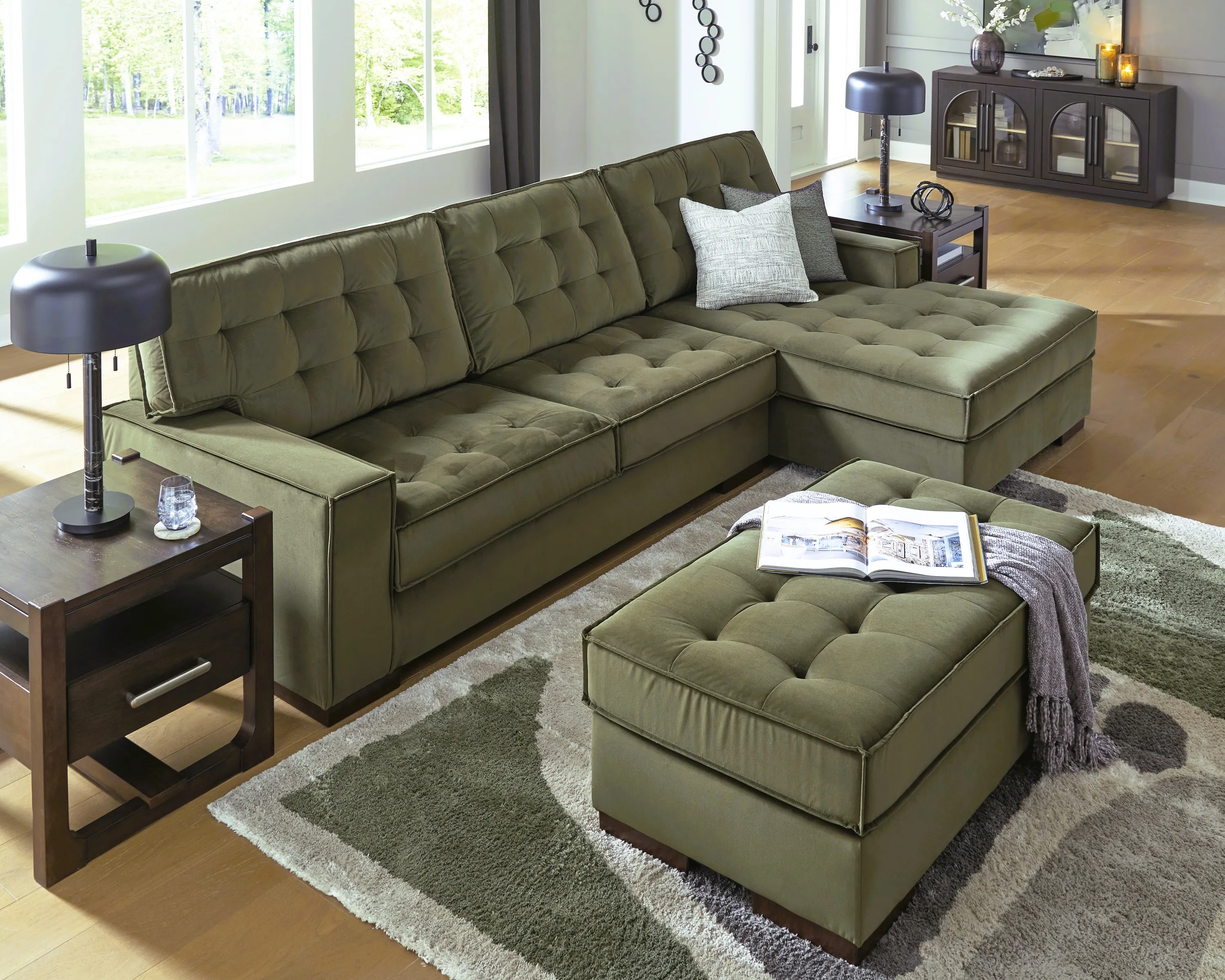 Unavailable: Chalcombe 2-Piece Sectional with Chaise 61702S2 by