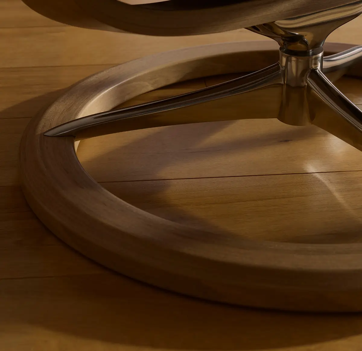 Stressless chair details