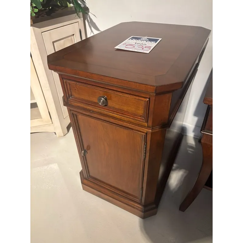 Chairside Chest