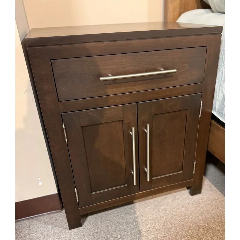 Modern 1-Drawer 2-Door Nightstand