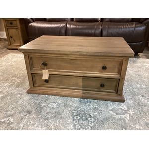 Hayden Valley Lift Top Motion Cocktail