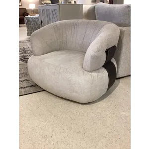 Dana Swivel Chair