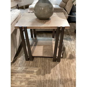 Pasadena-hamilton Rectangular End Table