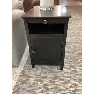 Treytown Chairside End Table