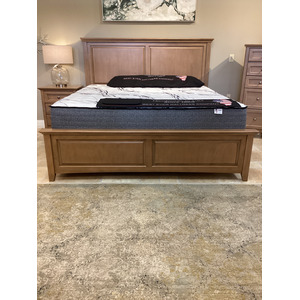 McKenzie 5PC King Premier Storage Bedroom Set - Pecan