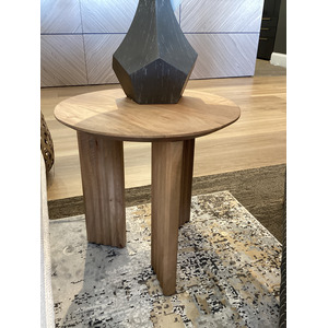 Agnes End Table