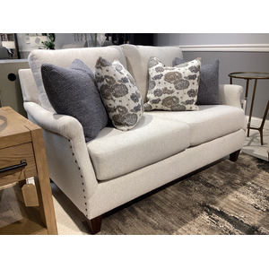 Veda Loveseat