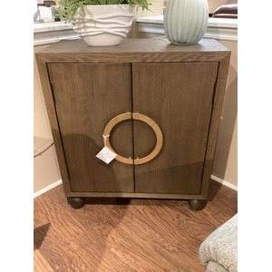 Mayenne 2 Door Oak Wood Cabinet