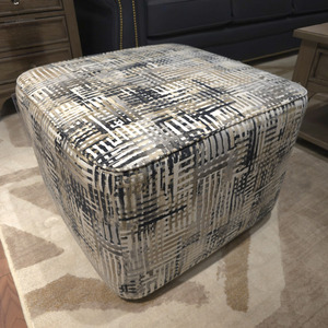 Mingle Square Small Ottoman
