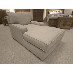 Carlin Lounge Chair