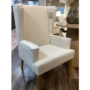 Atlas Chair