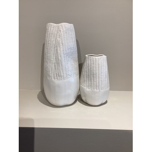 Echo Ridge White Vases Set/2
