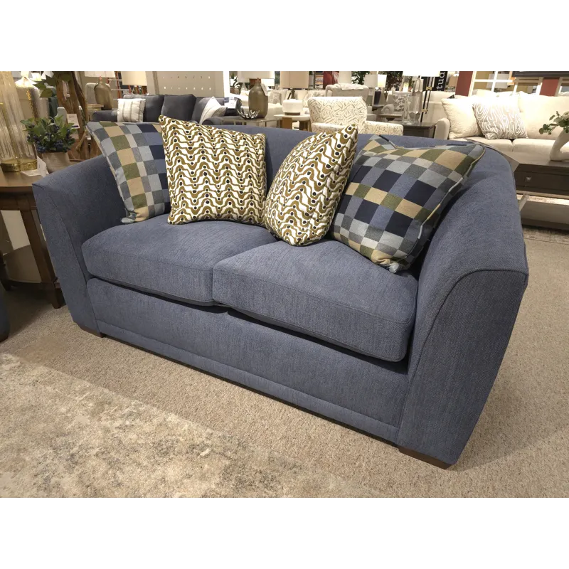 Jewel Loveseat